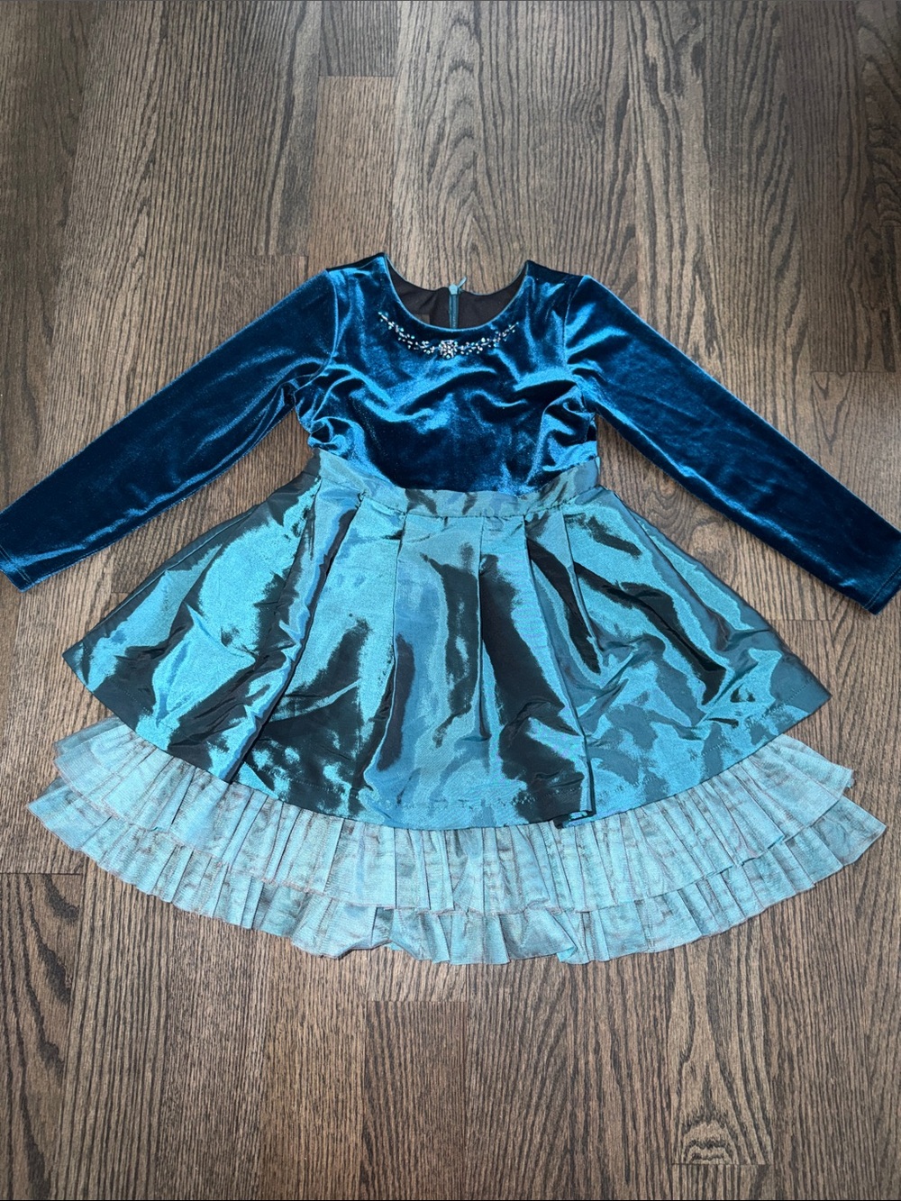 Isobella & Chloe Teal Velvet Girls Dress - size 6